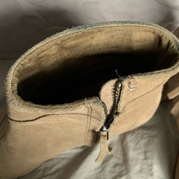 TOMS Suede Booties - Picture 3 of 4
